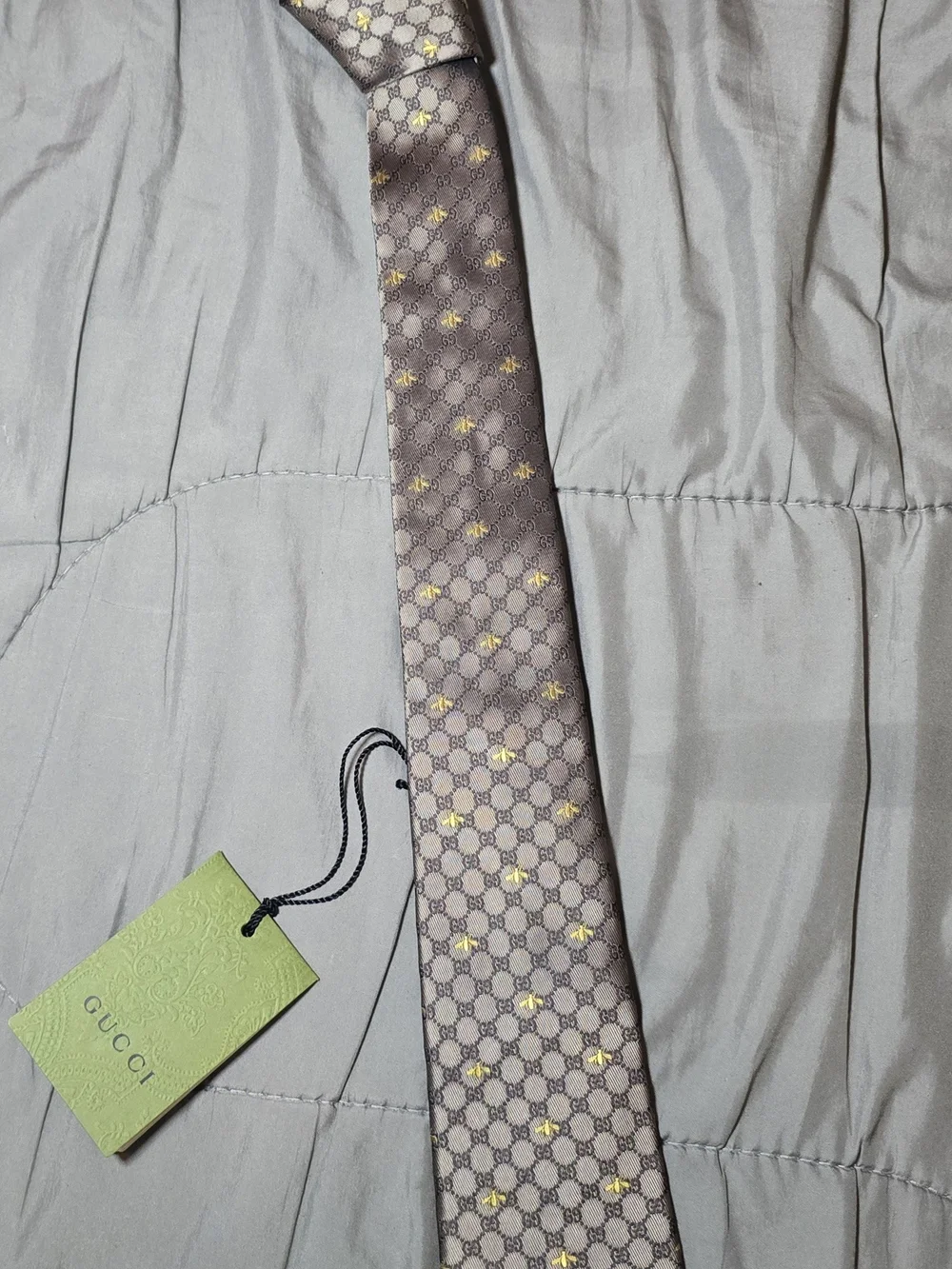 Gucci Gray Silk Tie with Gold Bee Motif